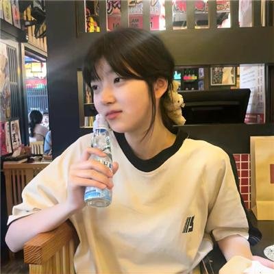 女校春色